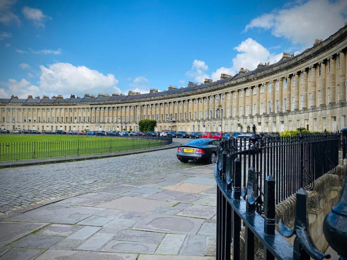 Spacious City Centre Apartment Bath Extérieur photo